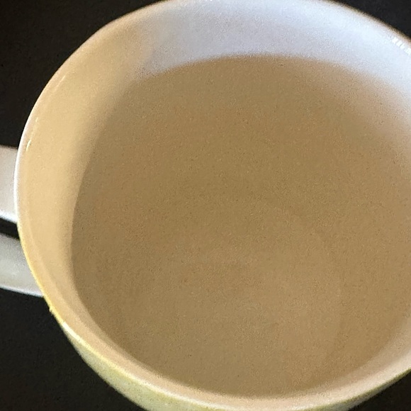 Yellow Starburst Pattern Mug - Picture 4 of 4